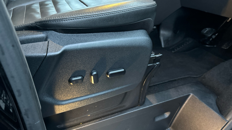 Ford Tourneo Custom Transit Custom Tourneo L2 Diesel Fwd 2.0 EcoBlue 185ps L/R 8 Seat Titanium X Auto